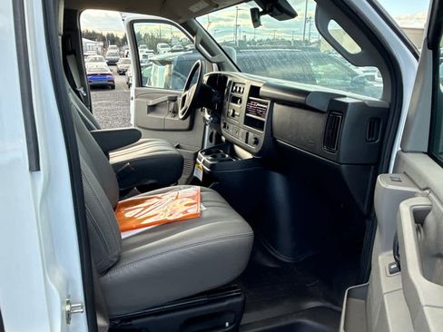 New 2025 GMC Savana 3500 w/ Power Convenience Package image 15