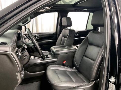 Used 2023 Chevrolet Tahoe Z71 w/ Luxury Package image 10