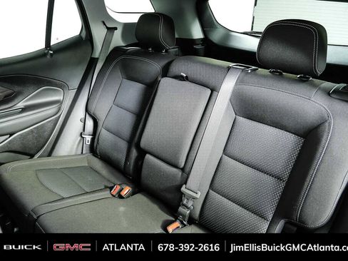Used 2023 GMC Terrain SLE FWD image 17