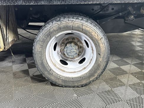 Used 2019 Ford F450 XL w/ Power Equipment Group image 33