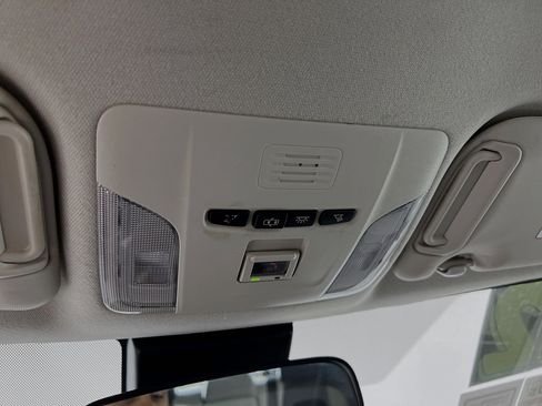 Used 2022 Toyota Corolla LE image 21