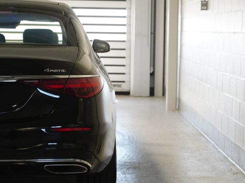 Certified 2022 Mercedes-Benz S 500 S 500 image 11