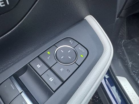 New 2026 Toyota Grand Highlander Platinum image 18