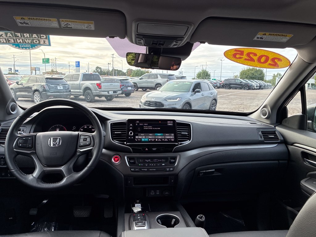 Used 2025 Honda Ridgeline RTL image 18