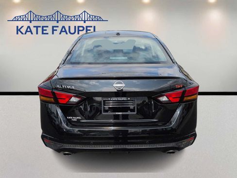 Used 2025 Nissan Altima 2.5 SR FWD image 6