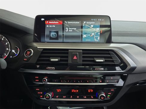 Used 2018 BMW X3 M40i image 23
