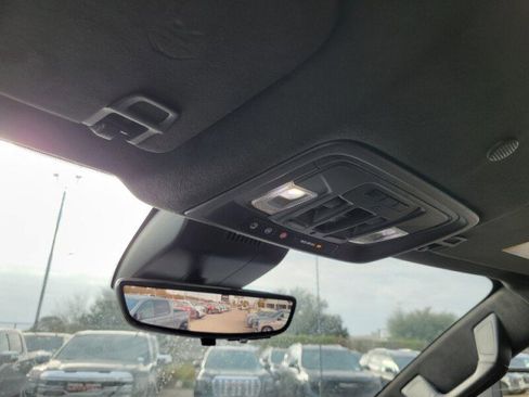 Used 2024 GMC Sierra 2500 Denali Ultimate image 25