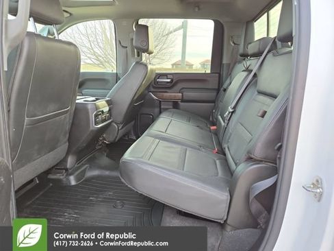 Used 2022 GMC Sierra 2500 Denali w/ Denali Ultimate Package AWD/4WD image 33