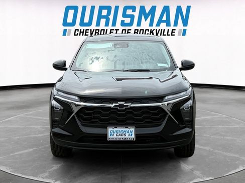 New 2026 Chevrolet Trax LS w/ LS Convenience Package FWD image 8