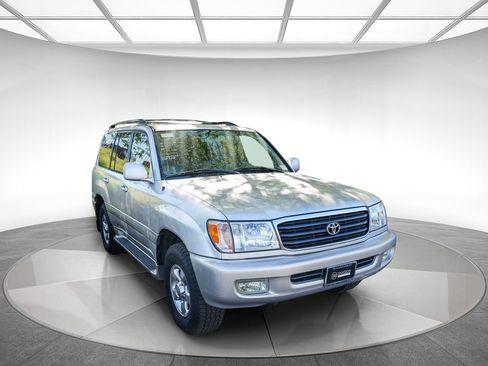 Used 2001 Toyota Land Cruiser AWD/4WD image 2