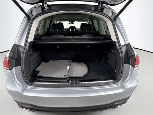 Used 2022 Mercedes-Benz GLS 450 4MATIC image 26