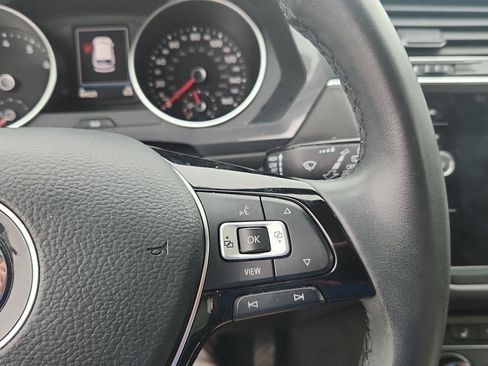 Used 2020 Volkswagen Tiguan S AWD/4WD image 16