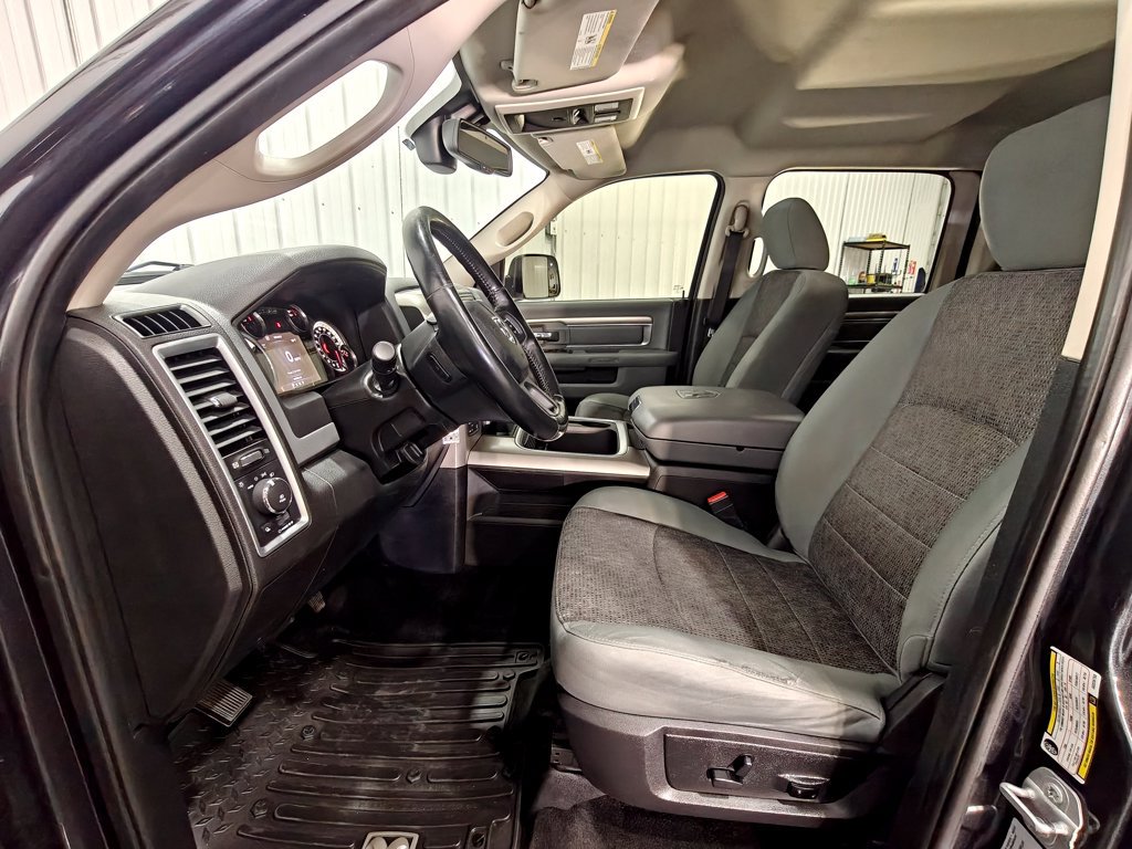 Used 2016 RAM 1500 Big Horn AWD/4WD image 28