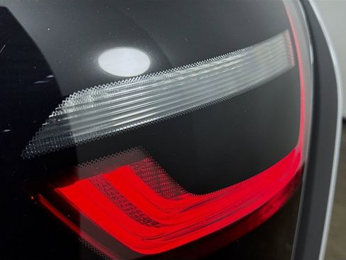 Used 2015 BMW i3 with Range Extender image 31