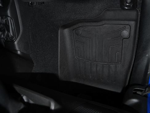 Used 2022 Jeep Wrangler Sport image 14