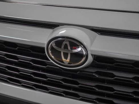 Certified 2023 Toyota RAV4 XLE image 8