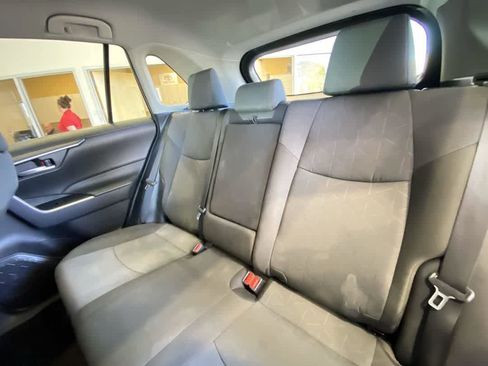 Certified 2025 Toyota RAV4 XLE AWD/4WD image 24