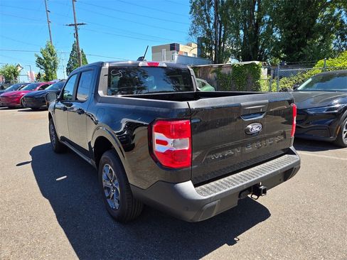 New 2025 Ford Maverick XLT w/ 4K Tow Package image 7