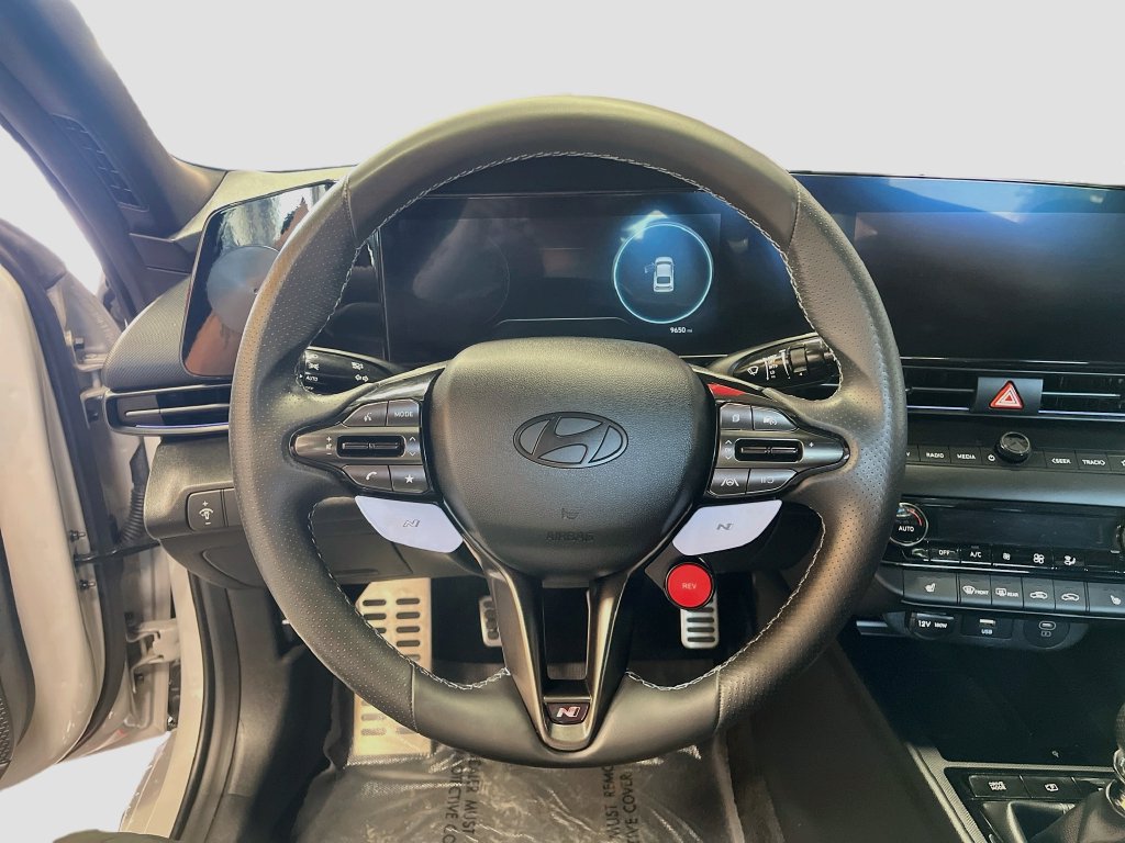 Used 2025 Hyundai Elantra N FWD image 11
