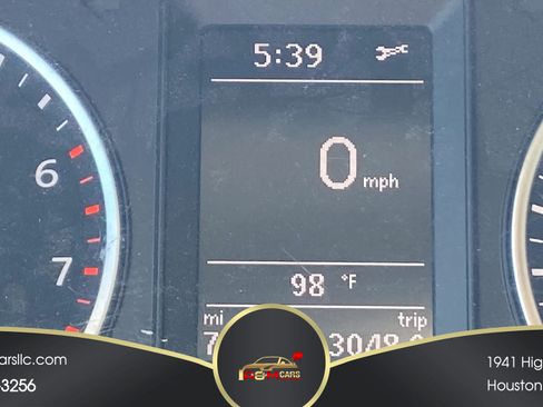 Used 2016 Volkswagen Tiguan S FWD image 5