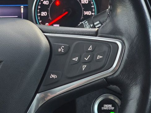 Used 2022 Chevrolet Equinox LT image 18