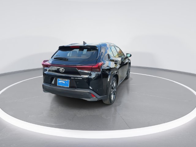 Used 2023 Lexus UX 250h AWD w/ Premium Package image 7