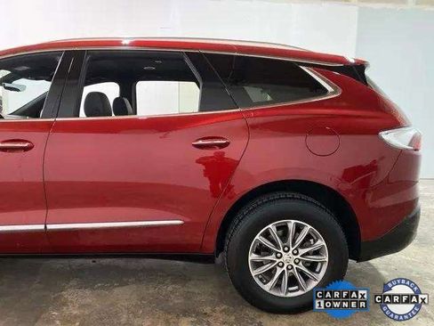 Used 2024 Buick Enclave Premium image 97
