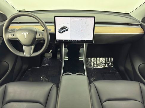 Used 2020 Tesla Model Y Performance image 12