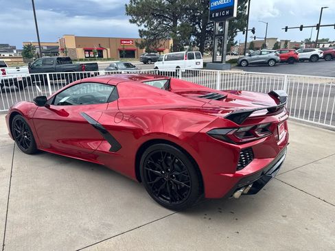 Used 2025 Chevrolet Corvette Stingray Preferred Conv w/ 2LT RWD image 3