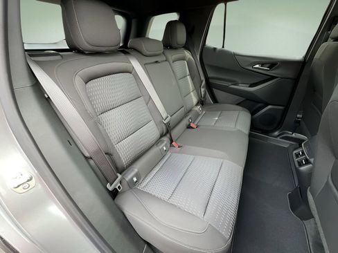 New 2026 Chevrolet Equinox LT image 25