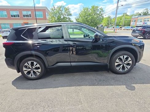 Used 2023 Nissan Rogue SV AWD/4WD image 6