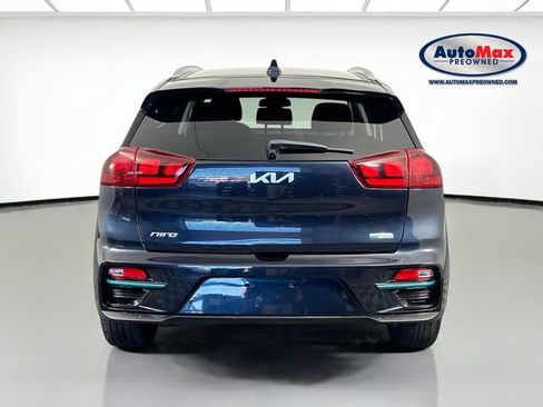 Used 2022 Kia Niro EX w/ Cold Weather Package image 7