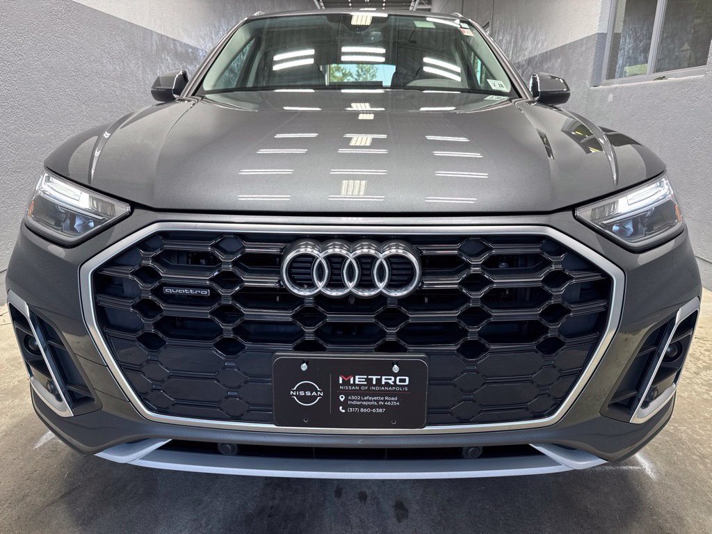 Used 2023 Audi Q5 2.0T Premium w/ Convenience Package AWD/4WD image 5