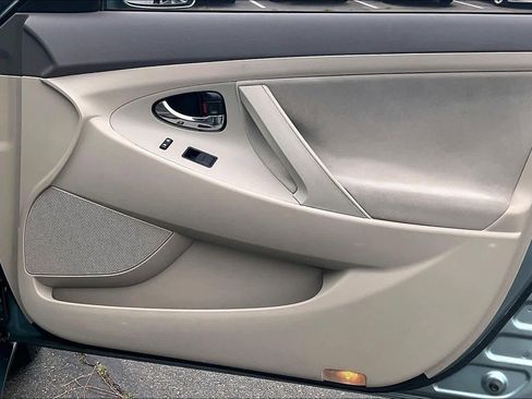 Used 2008 Toyota Camry LE image 24