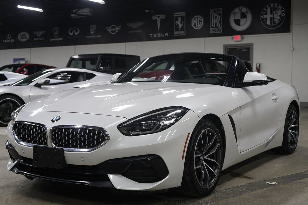 Used 2022 BMW Z4 sDrive30i w/ Driving Assistance Package RWD image 2