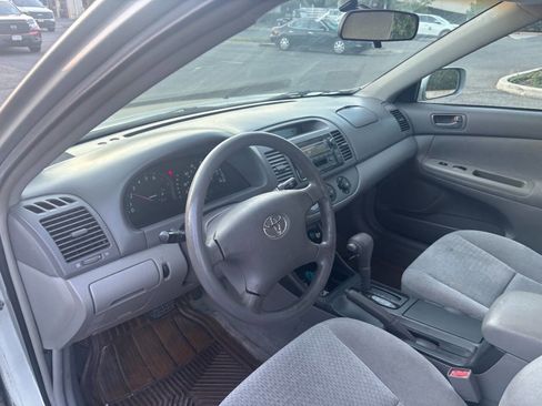 Used 2003 Toyota Camry LE image 14