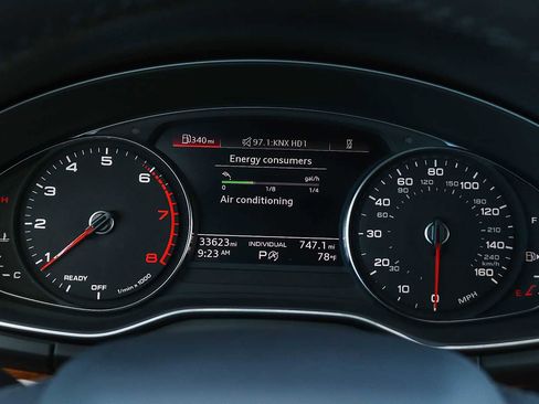 Used 2023 Audi Q5 2.0T Premium w/ Convenience Package image 33