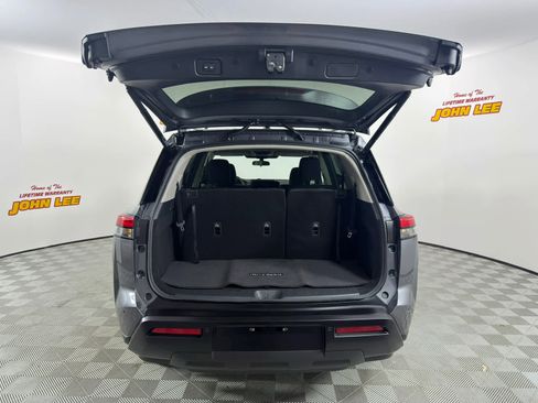 New 2026 Nissan Pathfinder SV image 5