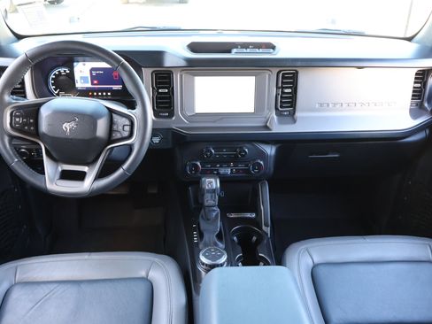 Used 2022 Ford Bronco Outer Banks image 14