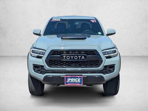 Used 2021 Toyota Tacoma TRD Pro AWD/4WD image 2