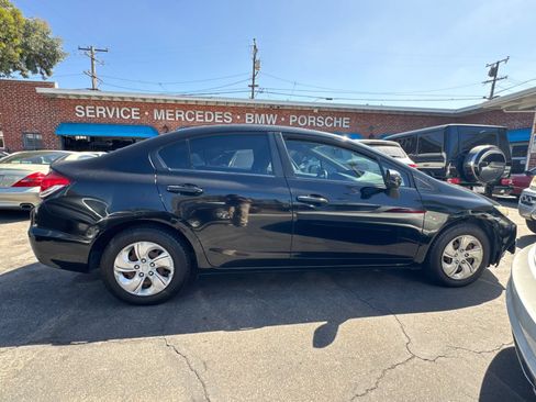 Used 2015 Honda Civic LX image 3