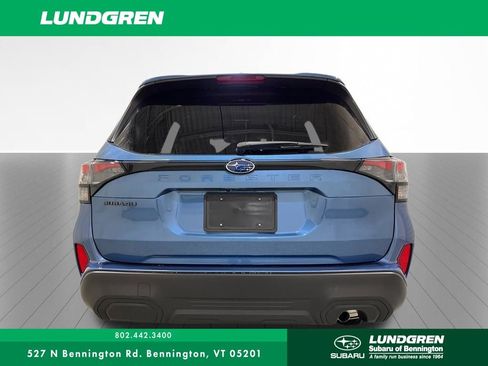 New 2025 Subaru Forester Premium image 4