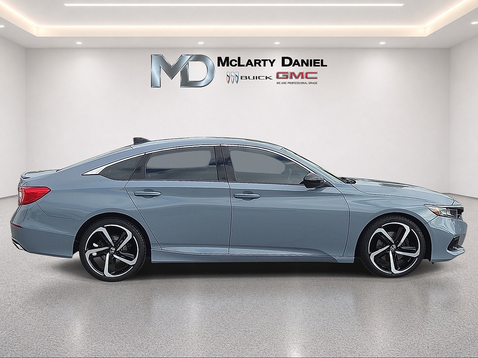 Used 2021 Honda Accord Sport image 15