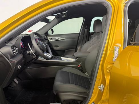 Used 2024 Dodge Hornet R/T w/ R/T Blacktop Package AWD/4WD image 22