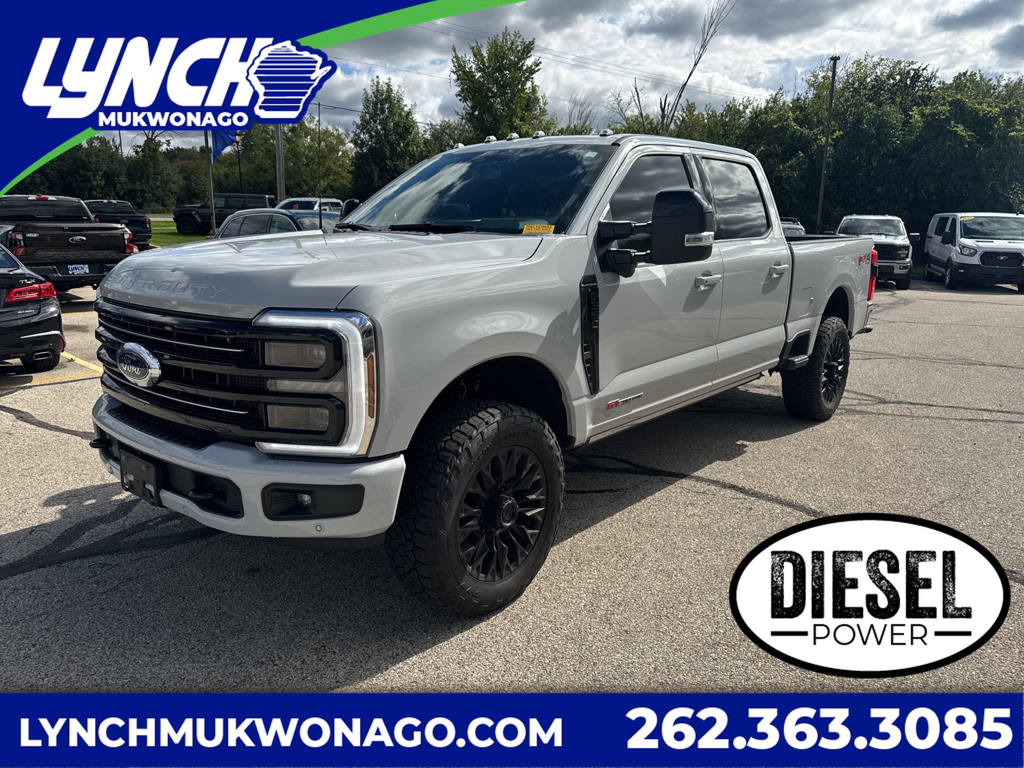 Used 2026 Ford F350 Platinum AWD/4WD image 1