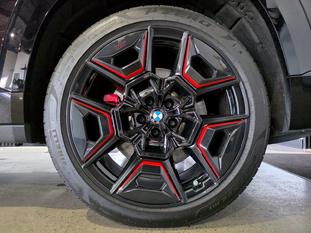 Used 2024 BMW XM Label Red w/ M Driver's Package AWD/4WD image 28
