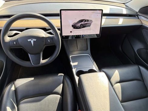 Used 2022 Tesla Model 3 Long Range image 14