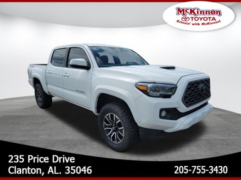 Certified 2023 Toyota Tacoma TRD Sport AWD/4WD image 1