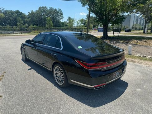 Used 2022 Genesis G90 3.3T Premium RWD image 9