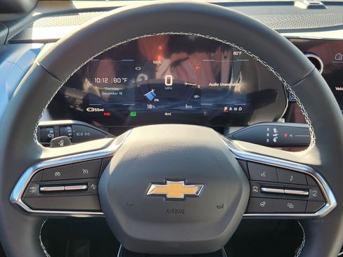 New 2026 Chevrolet Equinox EV LT image 15